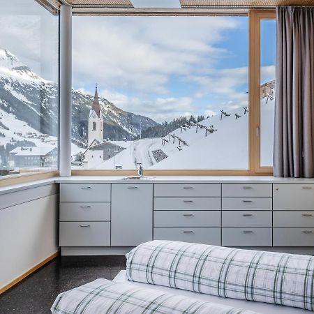 Berg:Doktr Appartements Warth  Luaran gambar