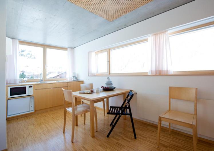Berg:Doktr Appartements Warth  Luaran gambar