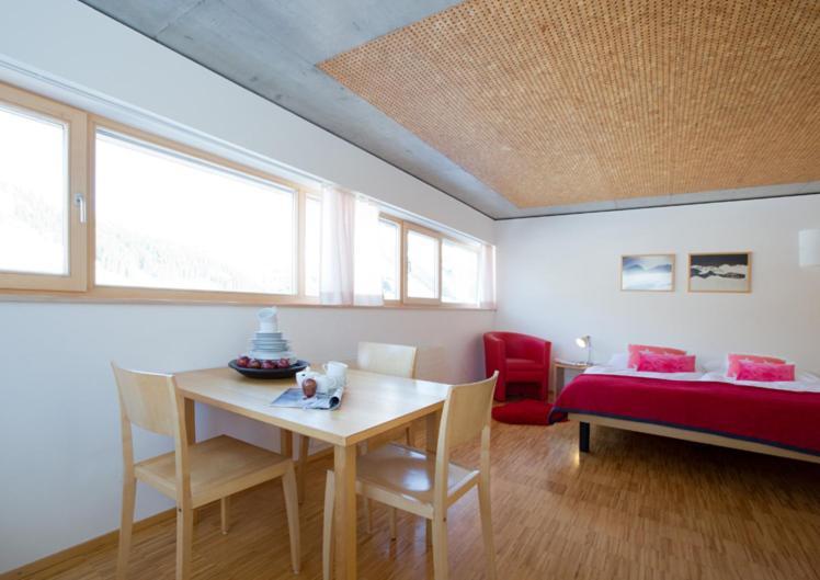Berg:Doktr Appartements Warth  Luaran gambar